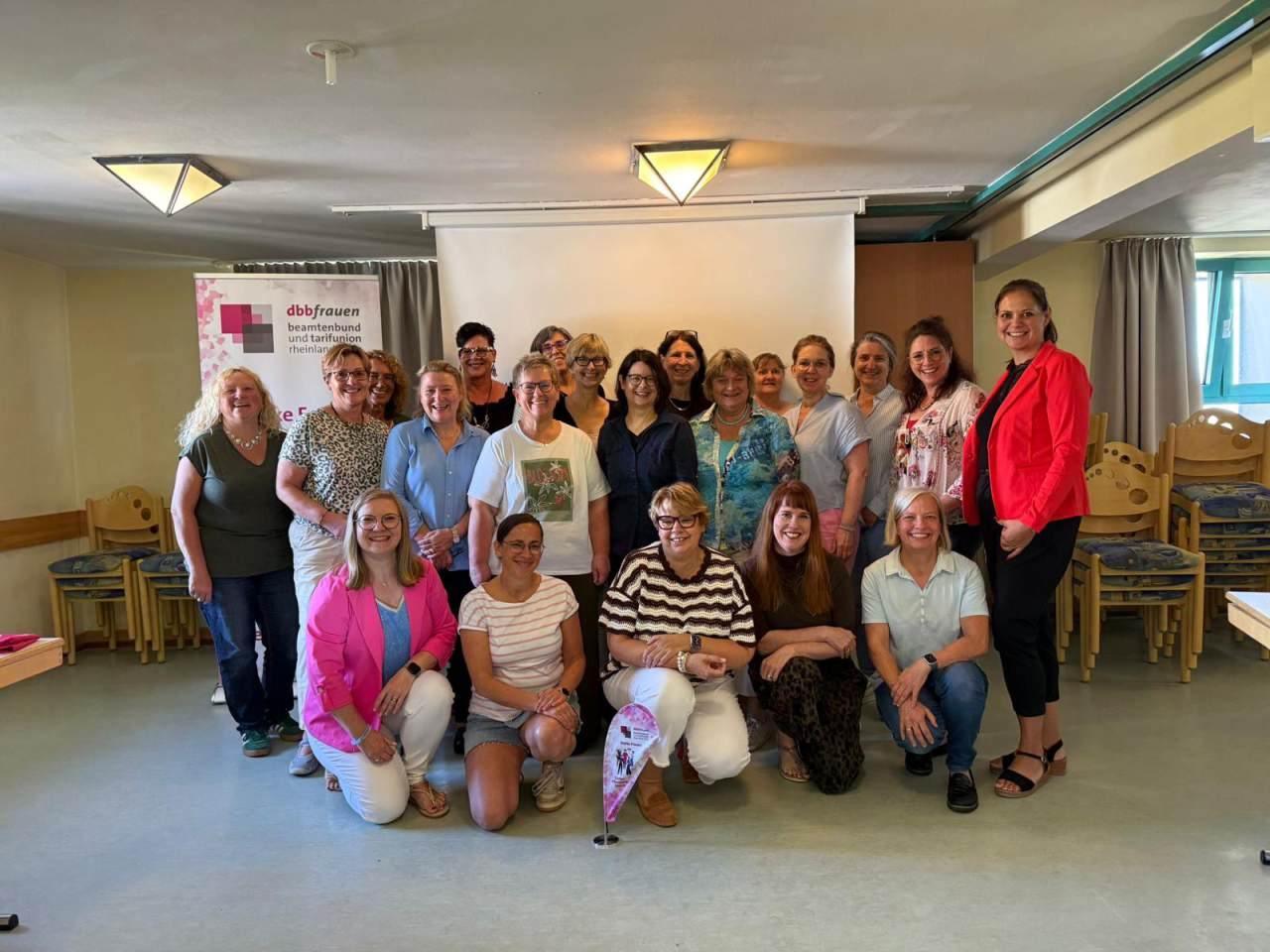 dbb Landesfrauenvertretung Rheinland-Pfalz tagt in Neustadt an der Weinstraße
